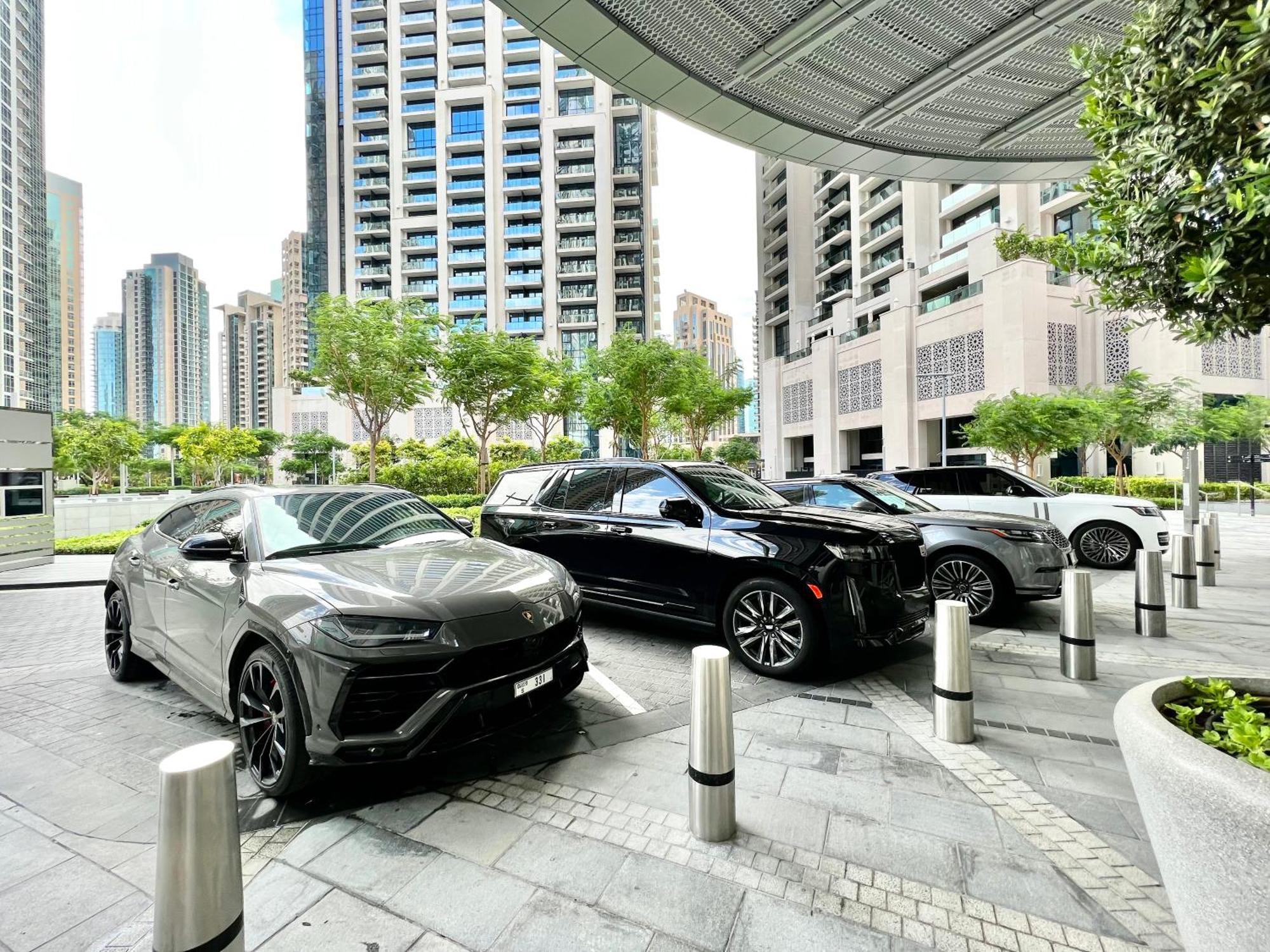 Downtown Luxury - Stunning Burj Khalifa & Sea View - 5 Minutes Walk To Dubai Mall المظهر الخارجي الصورة
