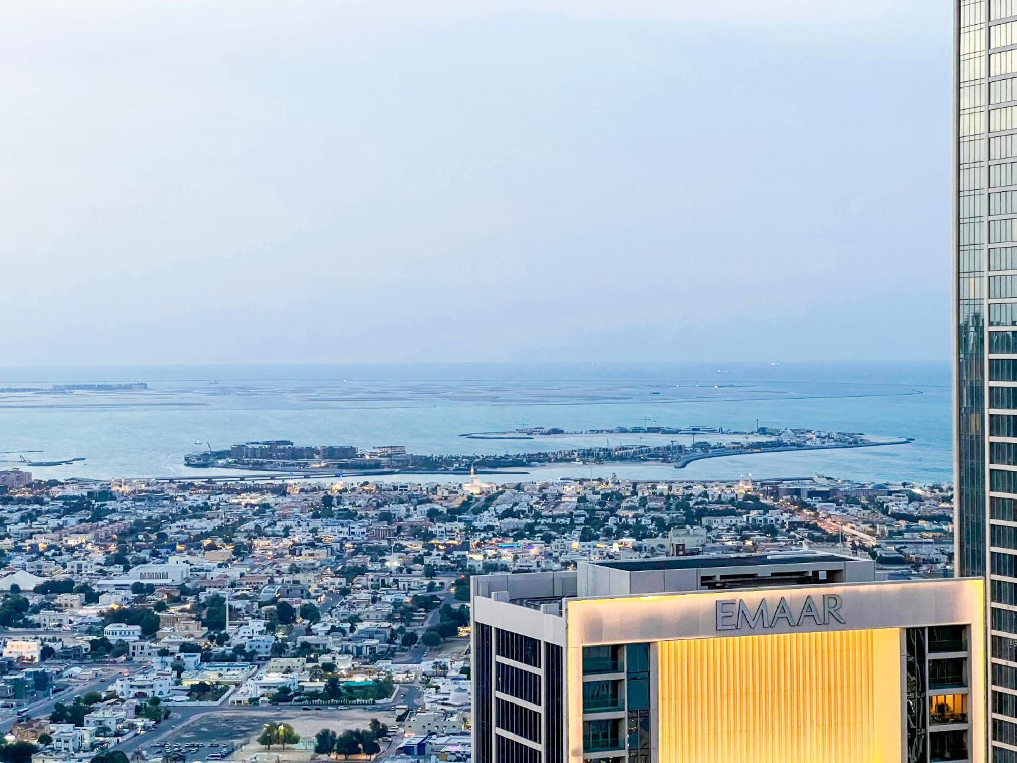 Downtown Luxury - Stunning Burj Khalifa & Sea View - 5 Minutes Walk To Dubai Mall المظهر الخارجي الصورة