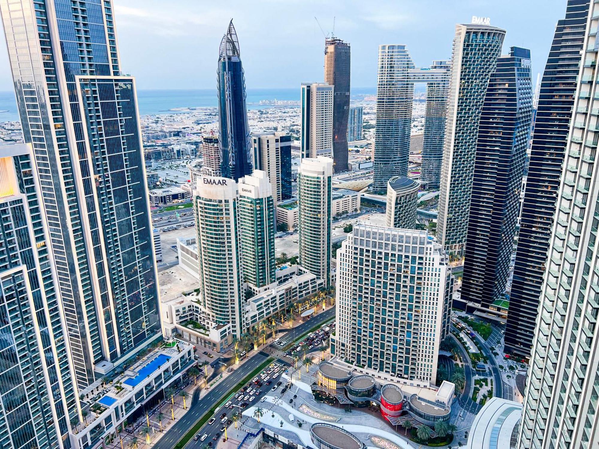 Downtown Luxury - Stunning Burj Khalifa & Sea View - 5 Minutes Walk To Dubai Mall المظهر الخارجي الصورة